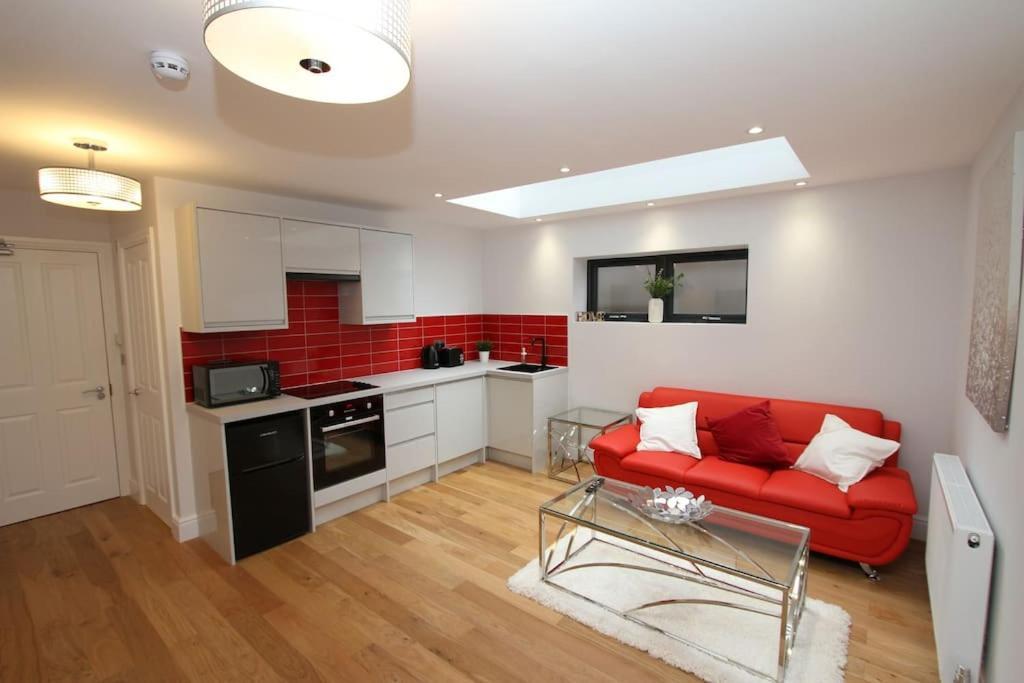 Lovely One Bed Apartment-Near All Transport-Village-Freeparking London Ngoại thất bức ảnh