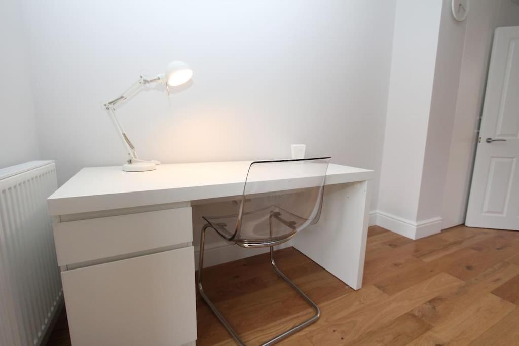 Lovely One Bed Apartment-Near All Transport-Village-Freeparking London Ngoại thất bức ảnh